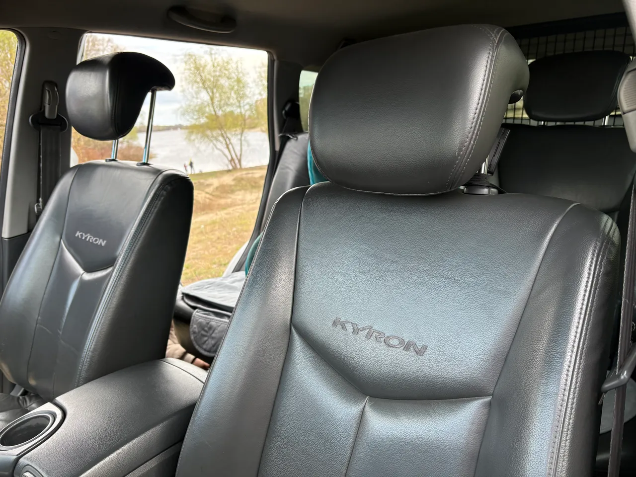 SsangYong Kyron - фото 12