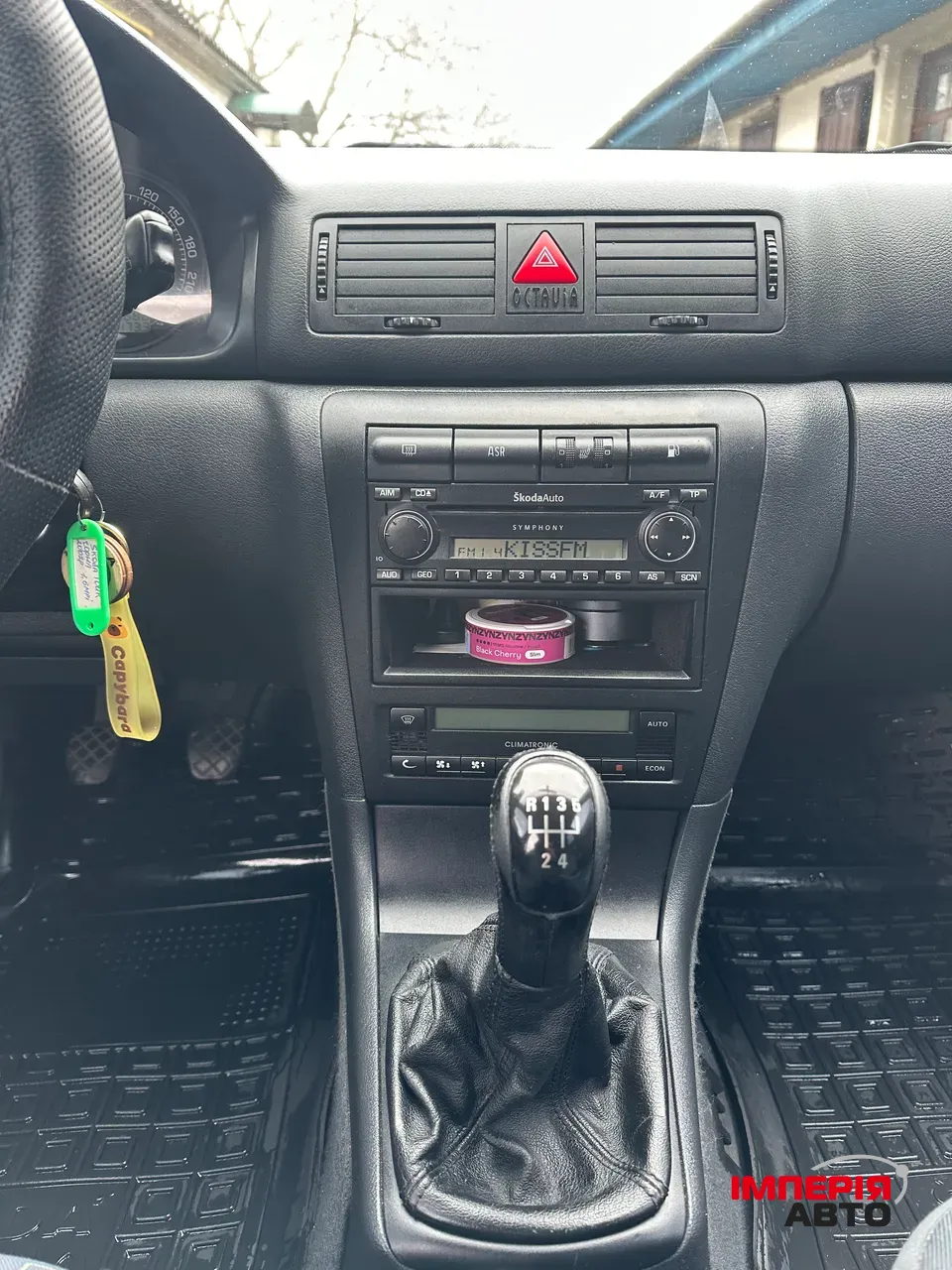 Skoda Octavia - фото 9