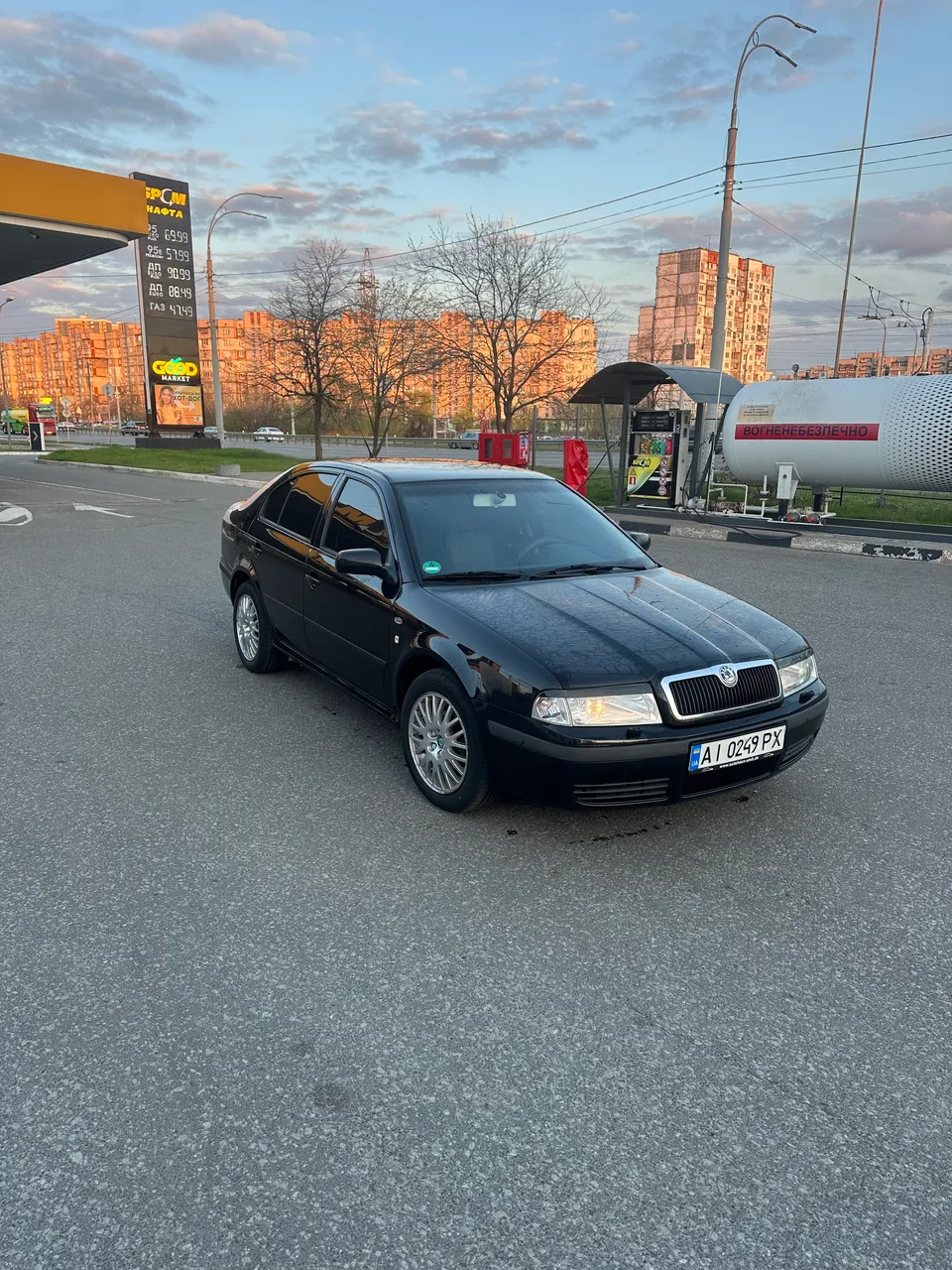 Skoda Octavia - фото 3