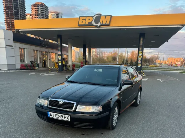 Skoda Octavia - фото 2