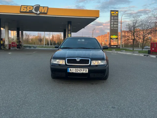 Skoda Octavia - фото 1