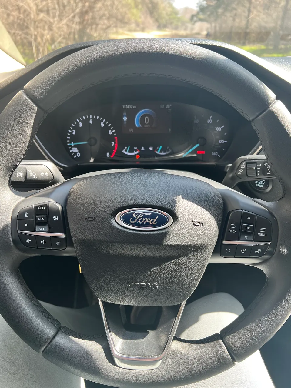 Ford Escape - фото 19