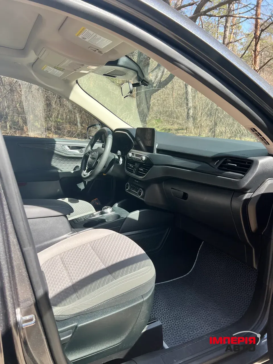 Ford Escape - фото 9