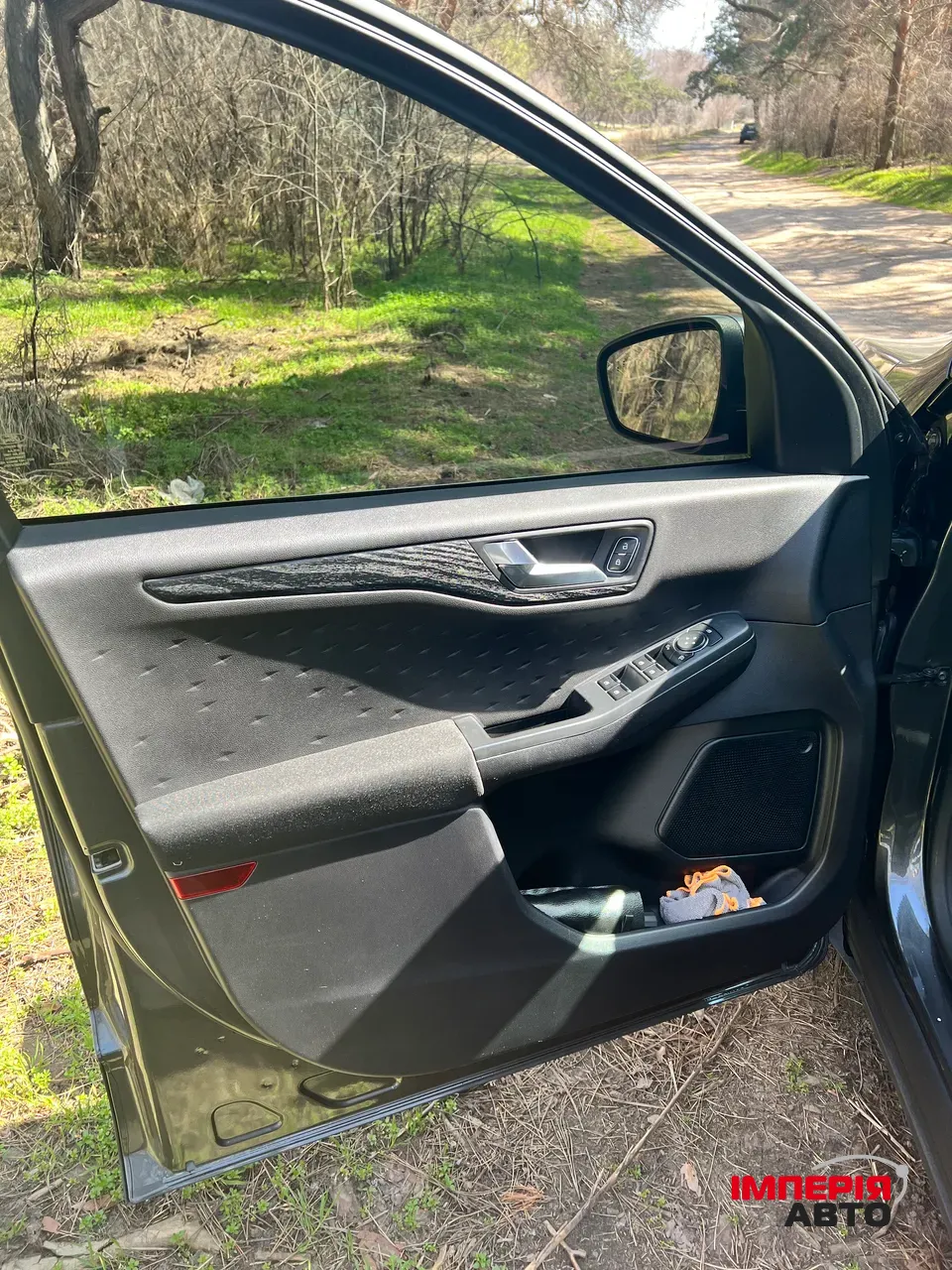 Ford Escape - фото 17
