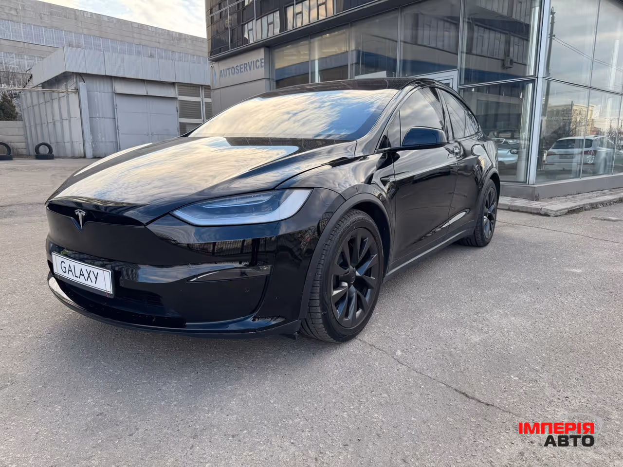 Tesla Model X - фото 4