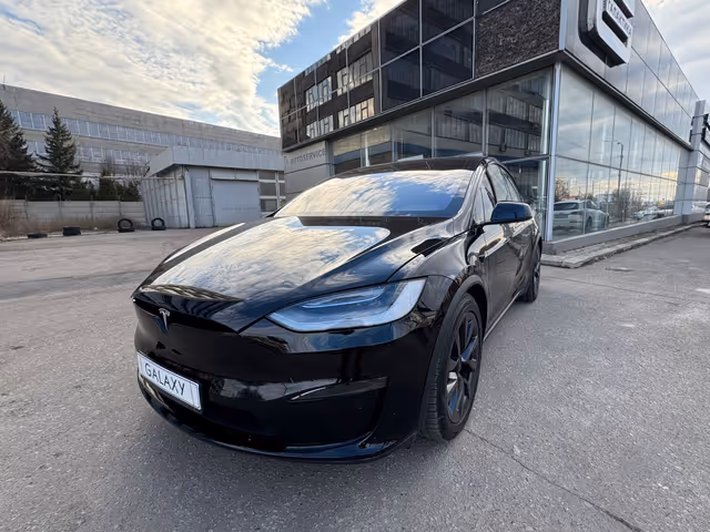 Tesla Model X - фото 3