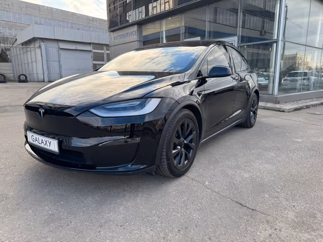 Tesla Model X - фото 4