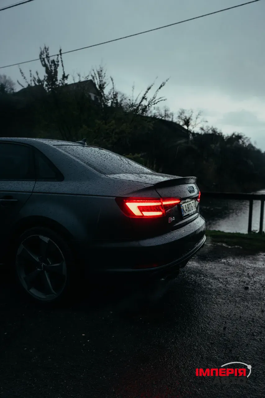 Audi S4 - фото 7