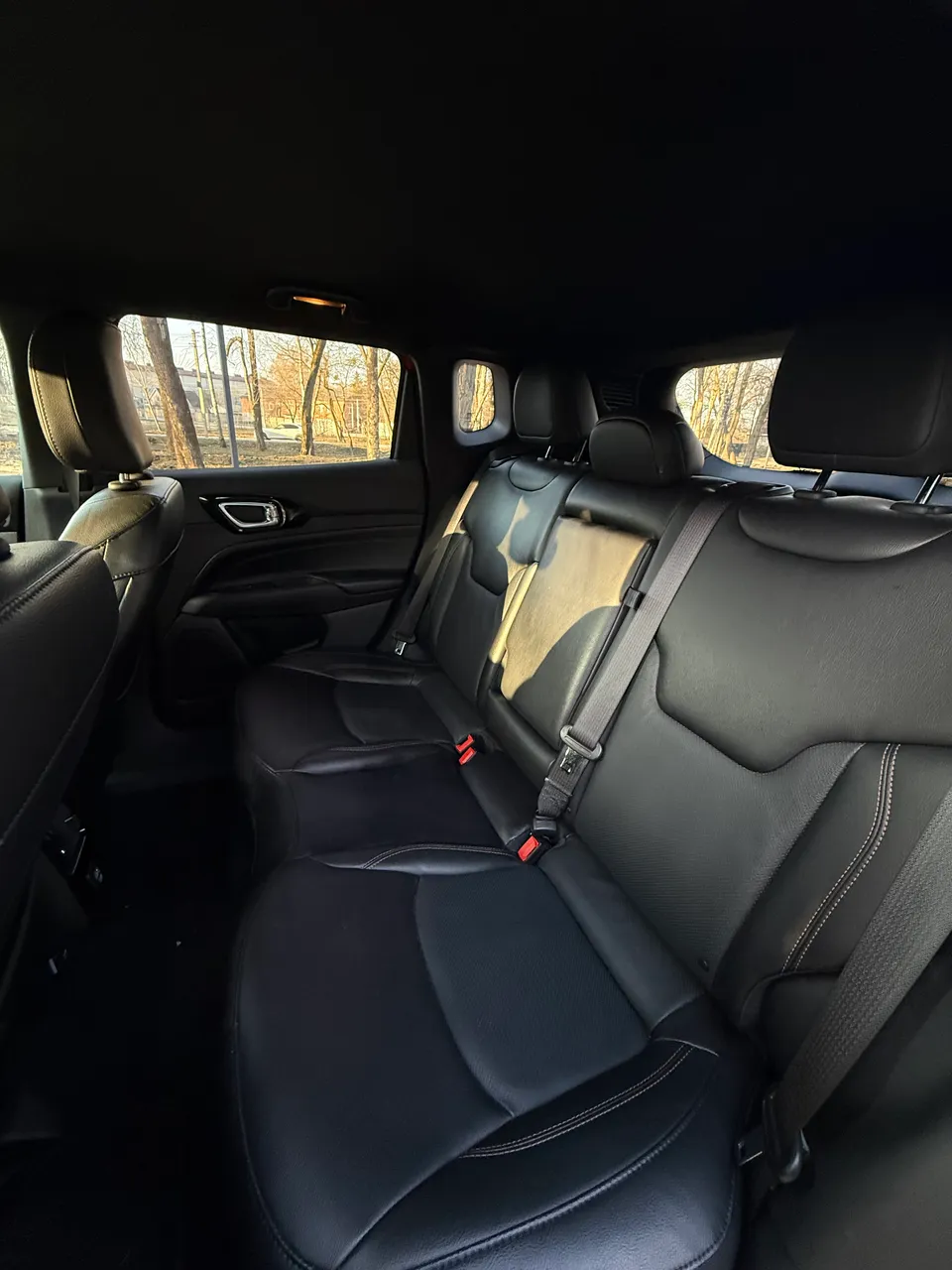 Jeep Compass - фото 12