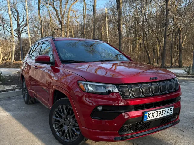 Jeep Compass - фото 2