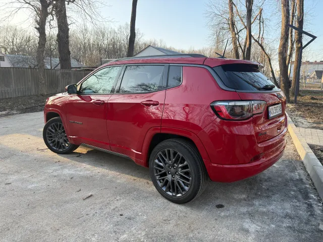 Jeep Compass - фото 3