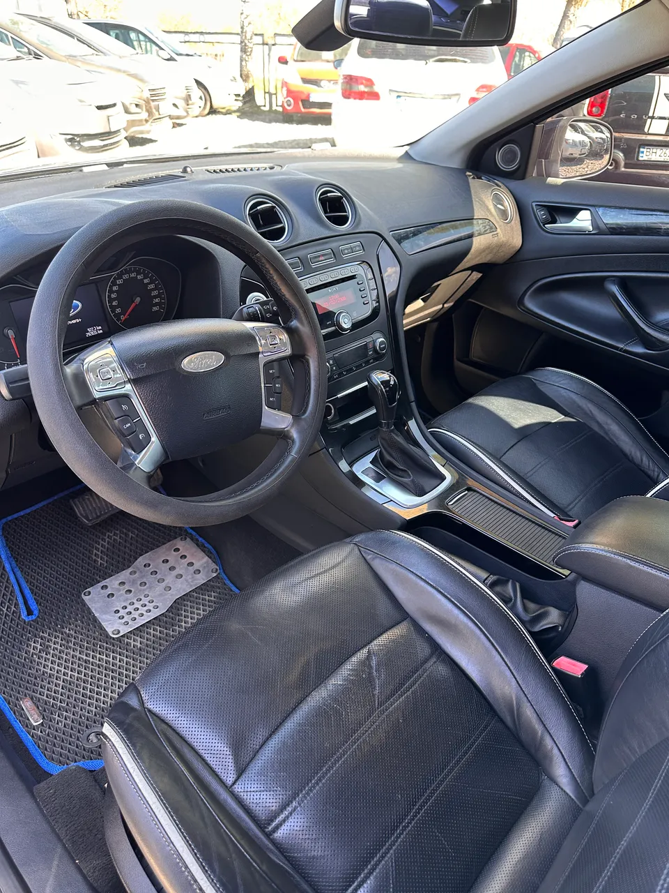 Ford Mondeo - фото 7