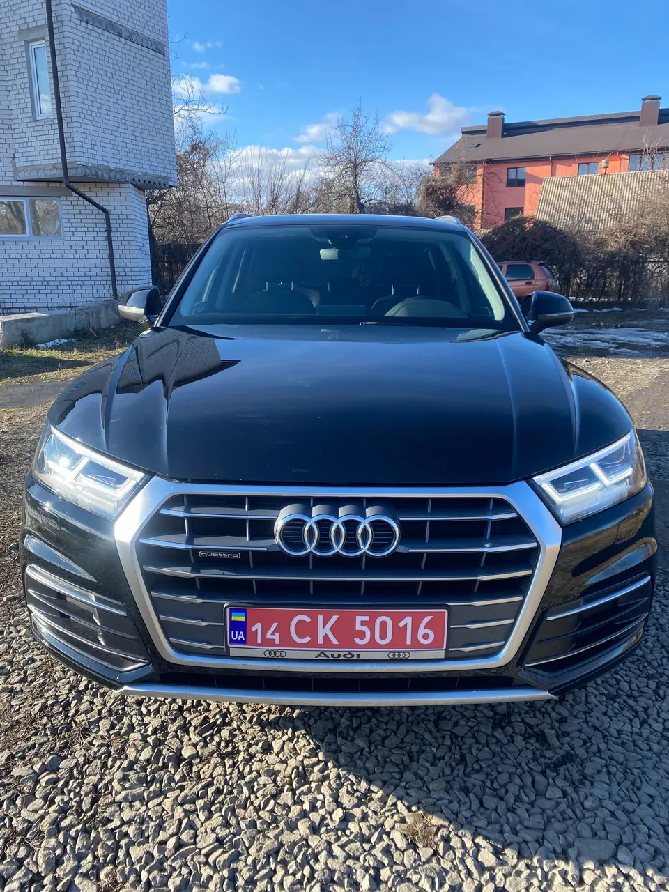 Audi Q5 - фото 1