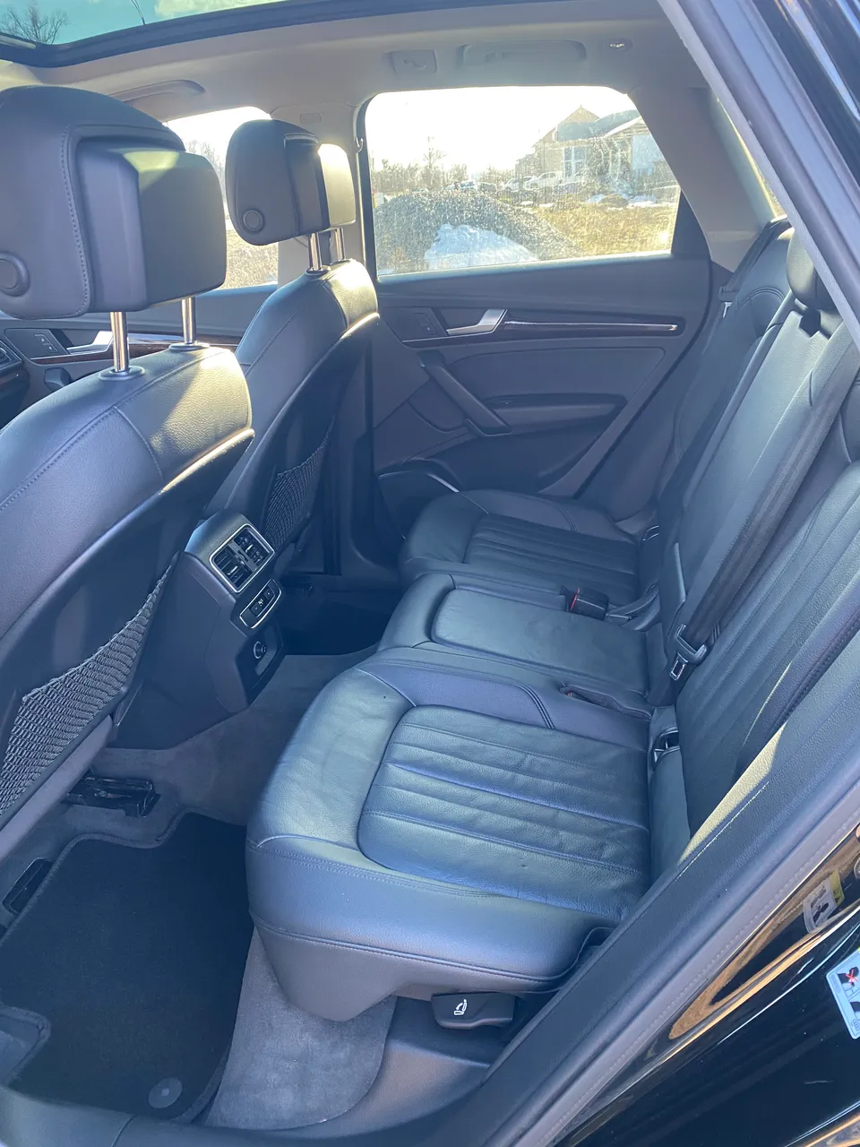 Audi Q5 - фото 11