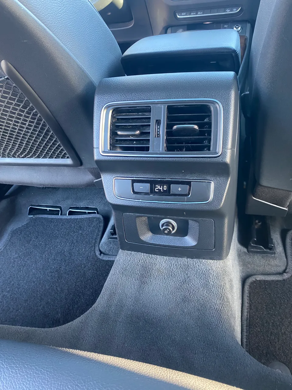Audi Q5 - фото 16