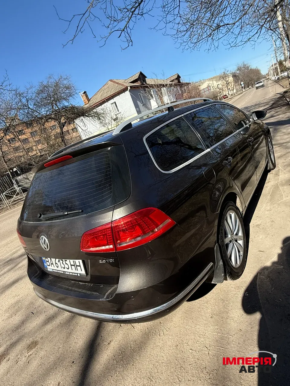 Volkswagen Passat - фото 2
