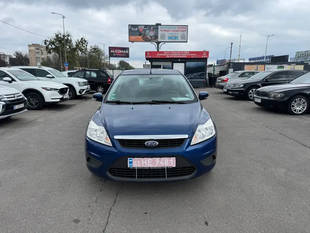 Ford Focus - фото 2