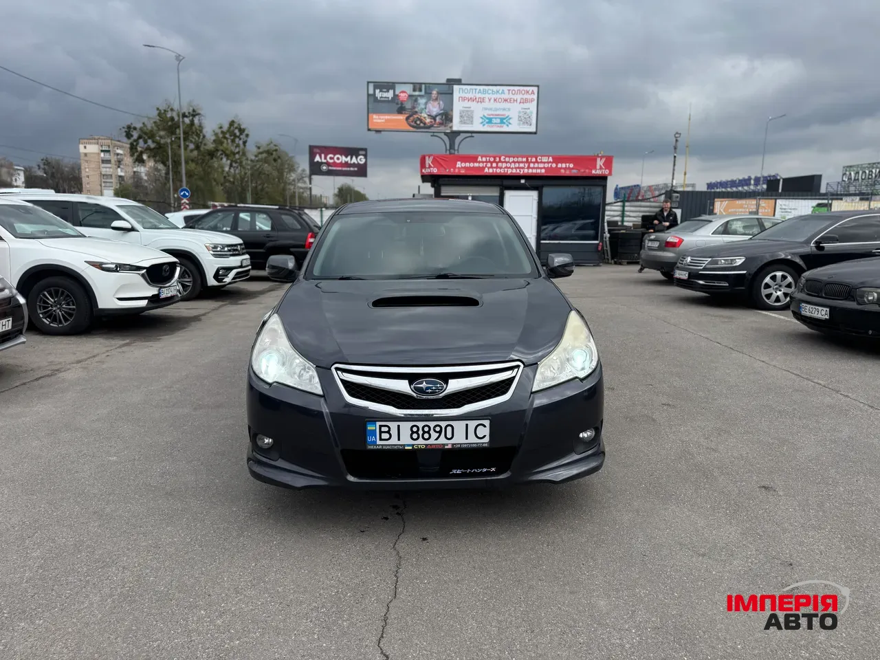 Subaru Legacy - фото 2