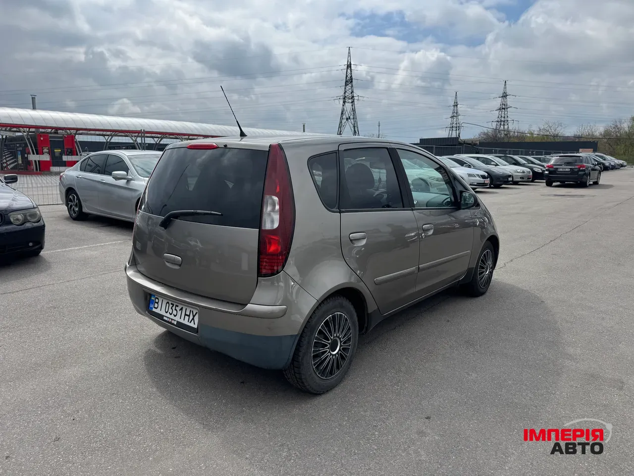 Mitsubishi Colt - фото 5