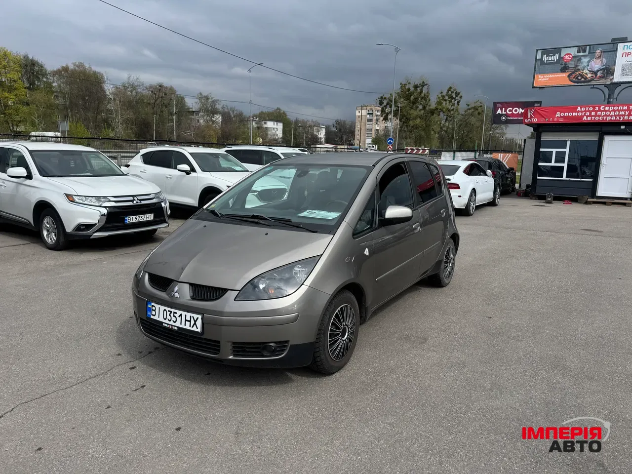 Mitsubishi Colt - фото 3