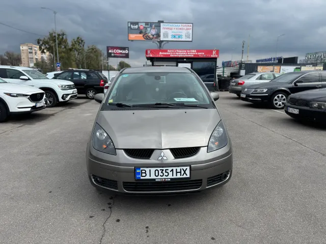 Mitsubishi Colt - фото 2