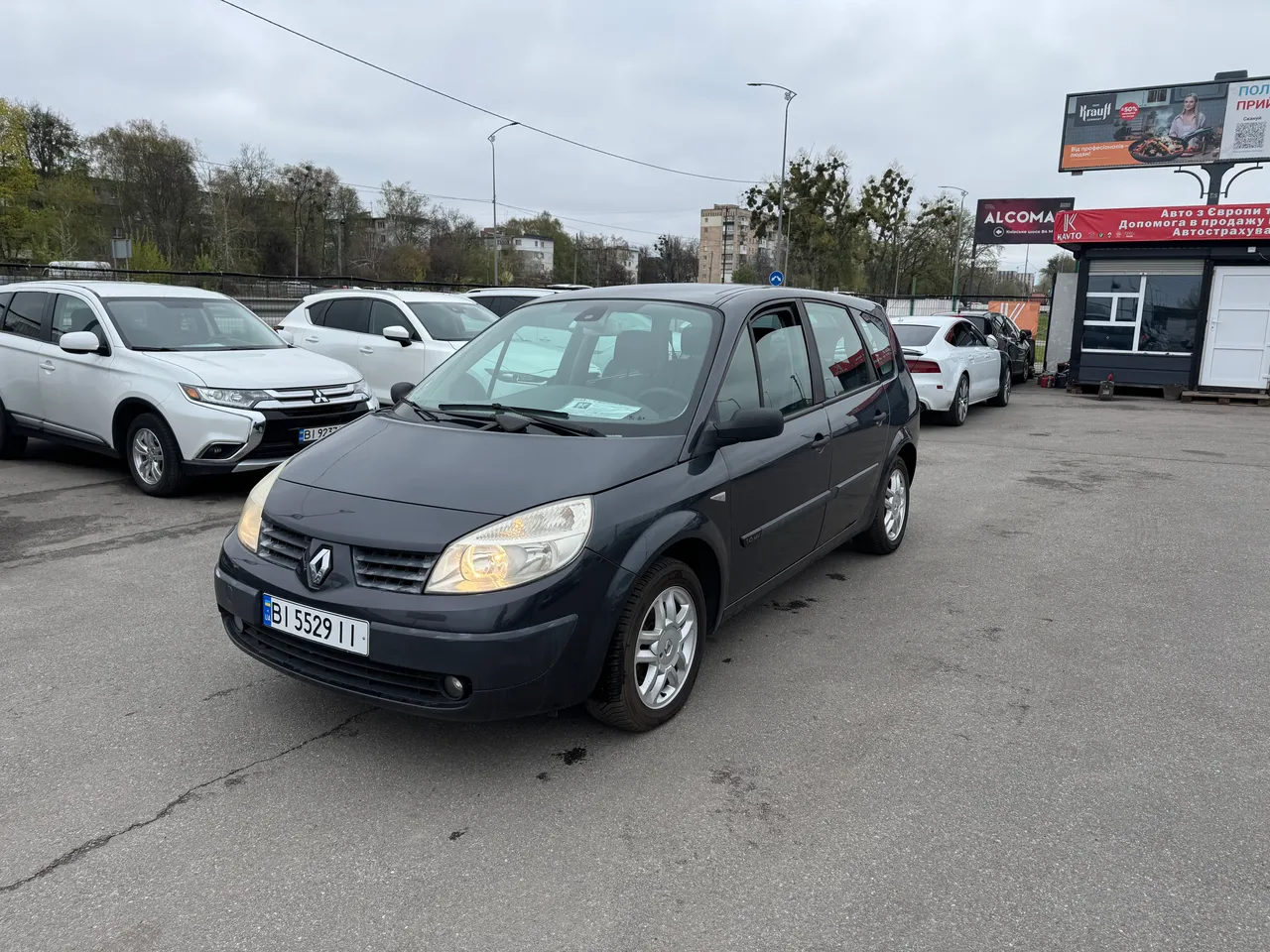 Renault Scenic - фото 3