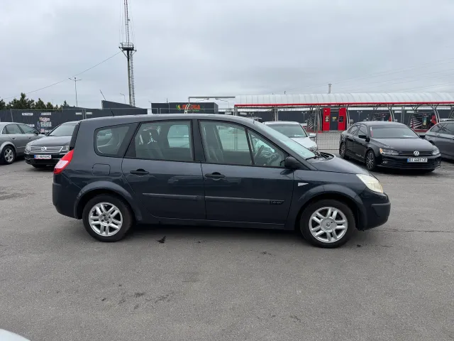 Renault Scenic - фото 4