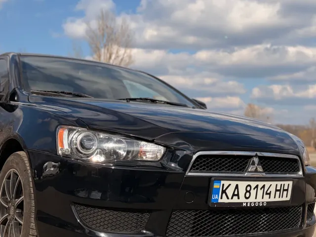 Mitsubishi Lancer - фото 5