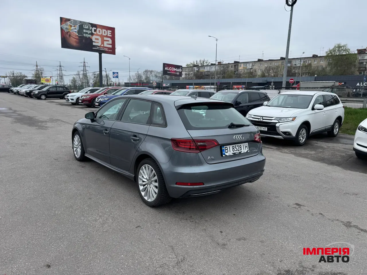 Audi A3 - фото 7