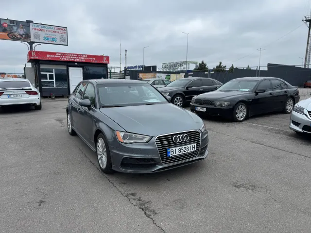 Audi A3 - фото 1