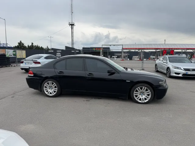 BMW 7 серії - фото 4