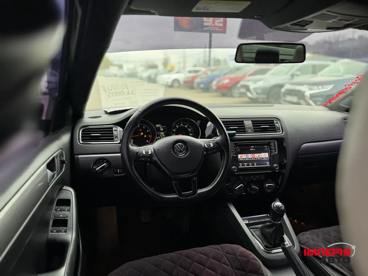 Volkswagen Jetta - фото 10