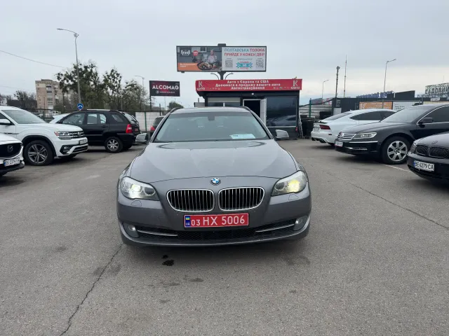 BMW 5 серії - фото 2