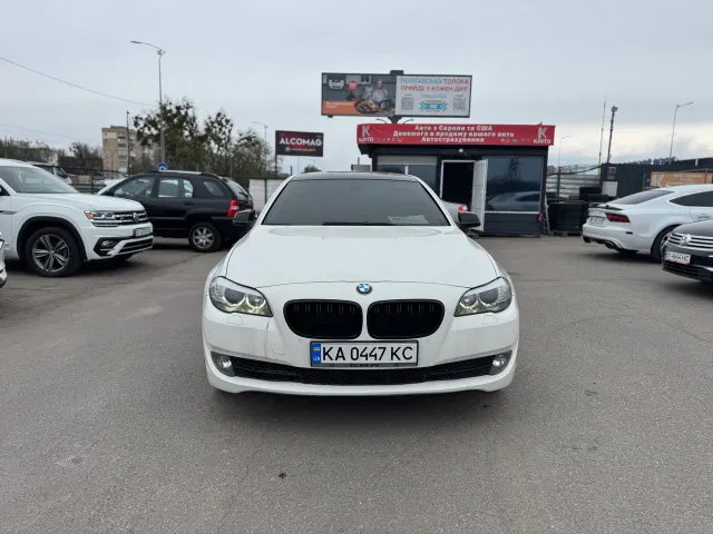 BMW 5 серії - фото 2