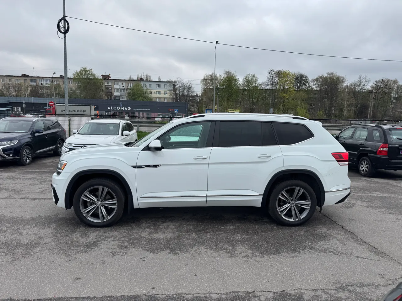 Volkswagen Atlas - фото 8