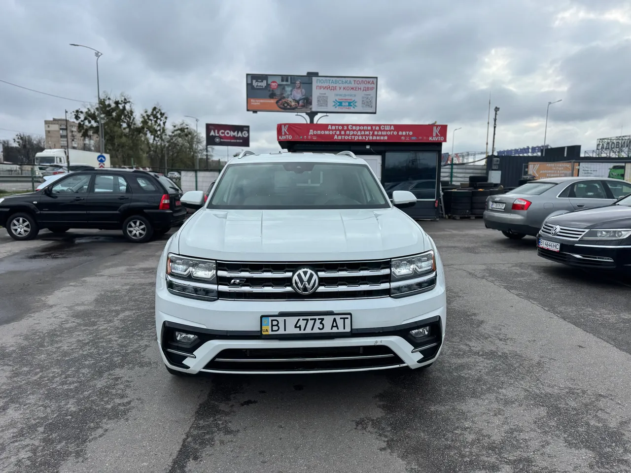 Volkswagen Atlas - фото 2