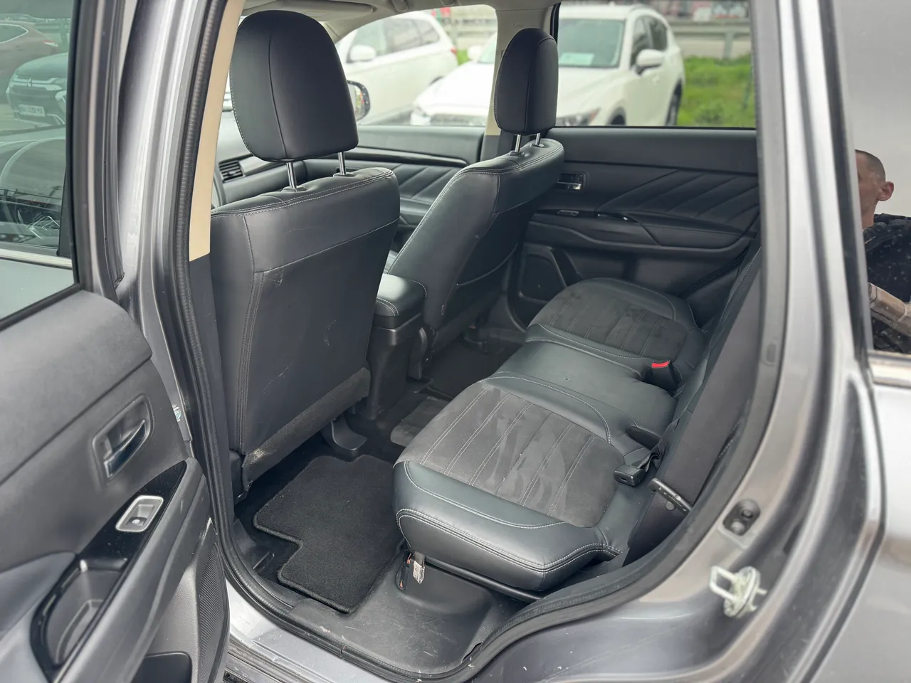 Mitsubishi Outlander - фото 9