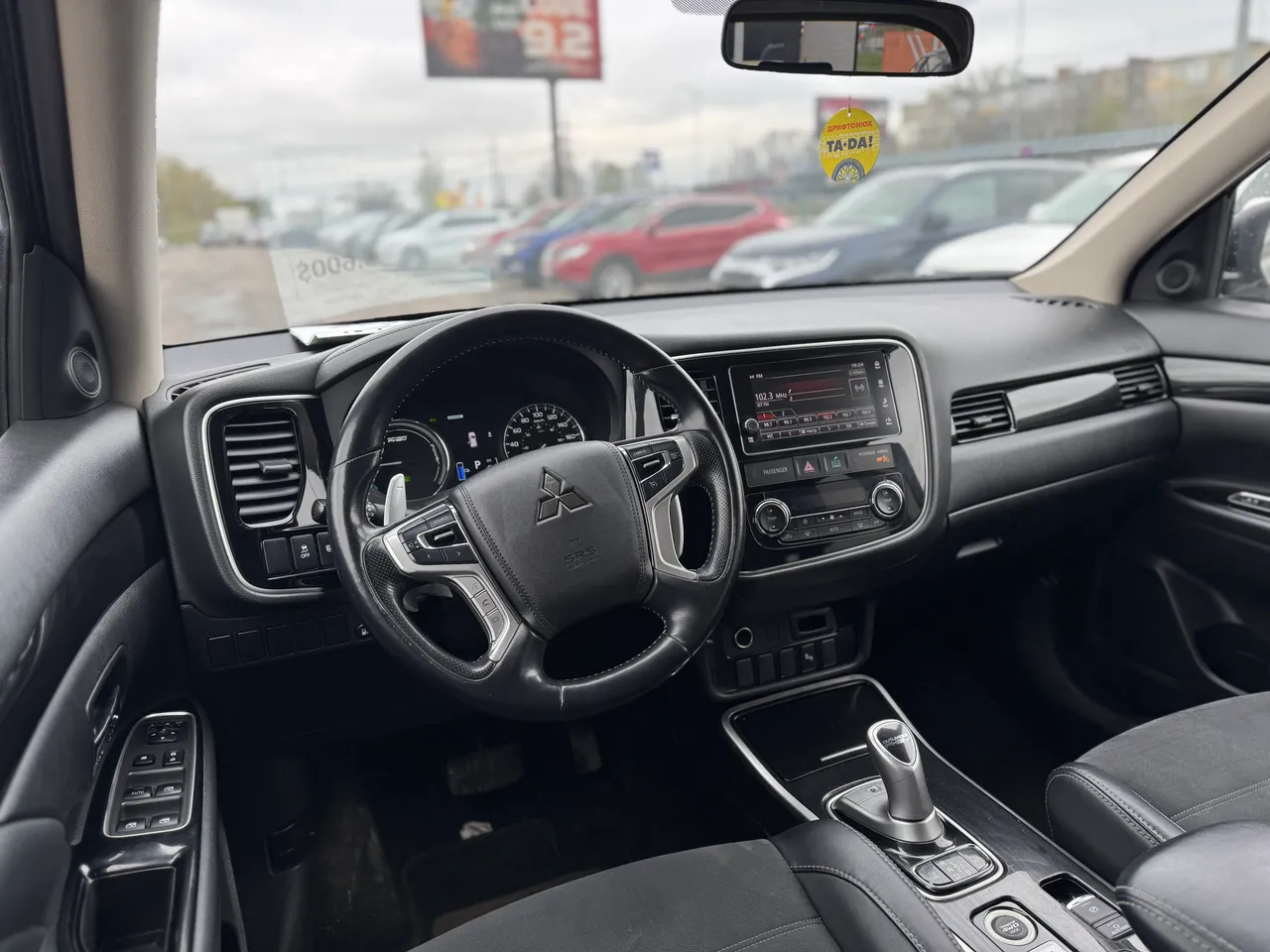 Mitsubishi Outlander - фото 10