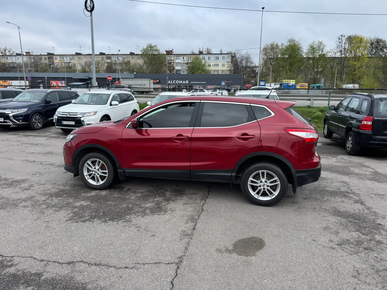 Nissan Qashqai - фото 7