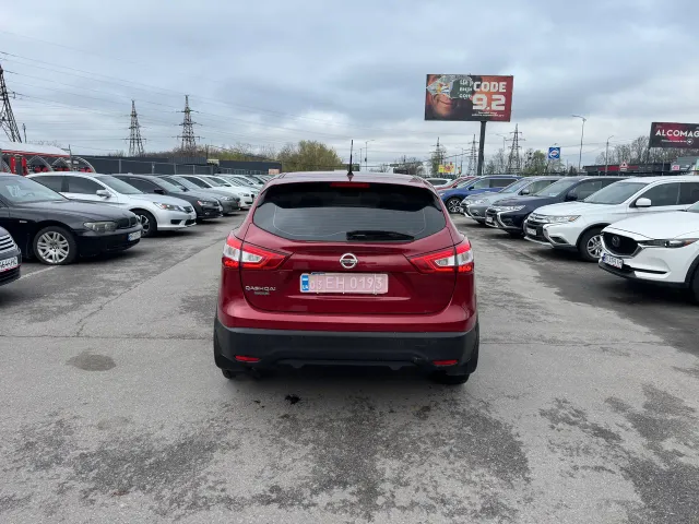 Nissan Qashqai - фото 5