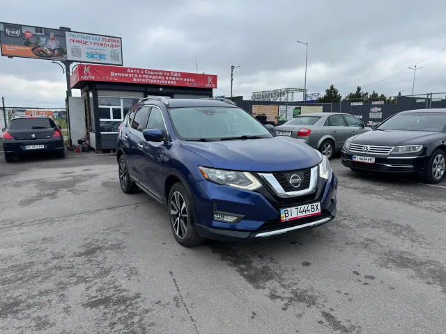 Nissan Rogue - фото 1