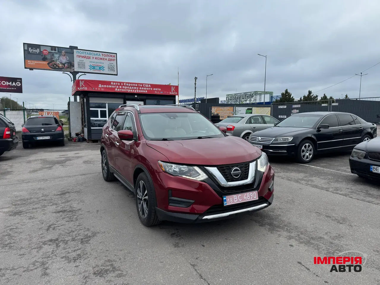 Nissan Rogue - фото 1