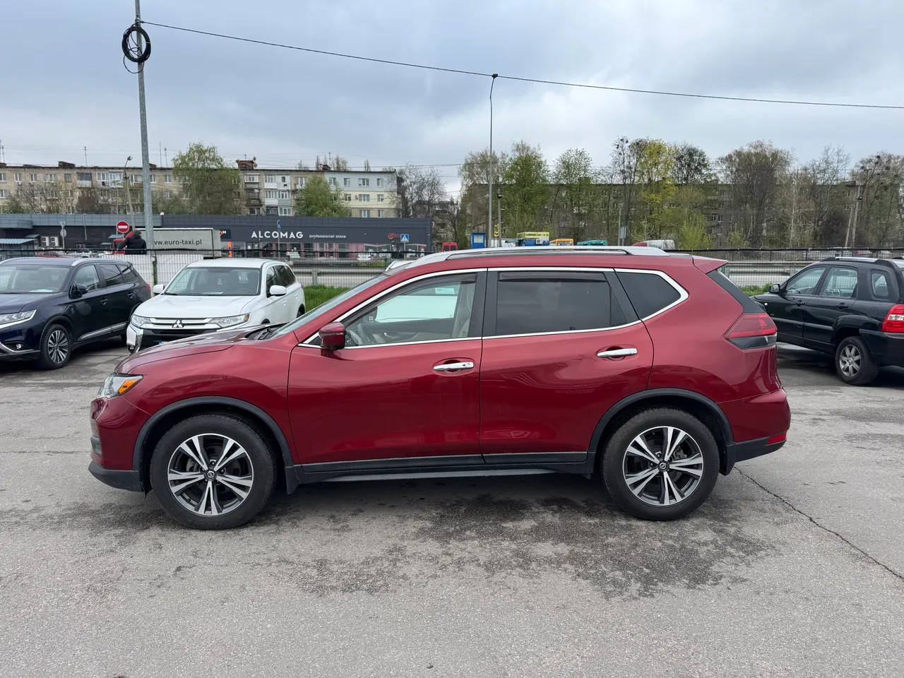 Nissan Rogue - фото 7