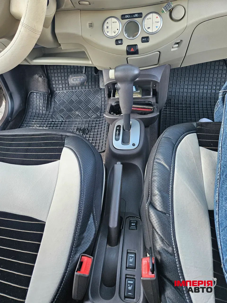 Nissan Micra - фото 3