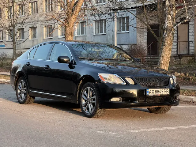 Lexus GS - фото 3