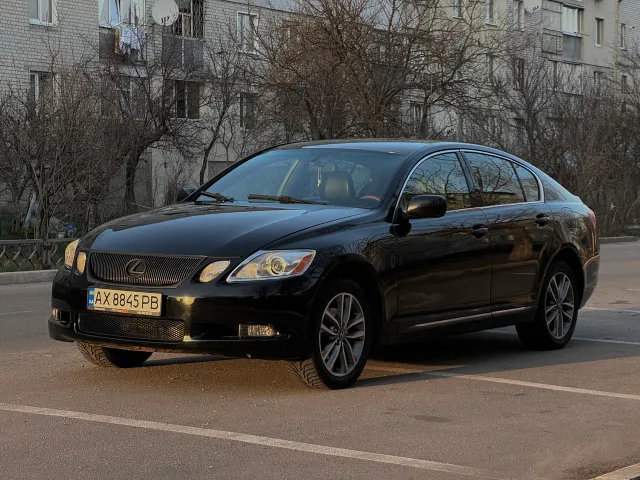 Lexus GS - фото 1