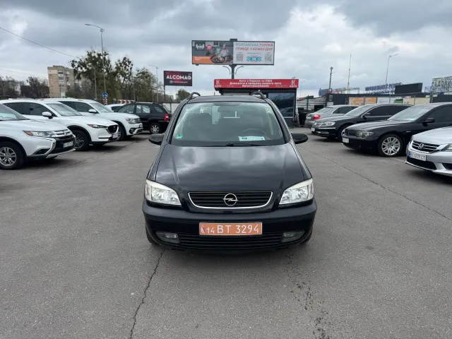 Opel Zafira - фото 2