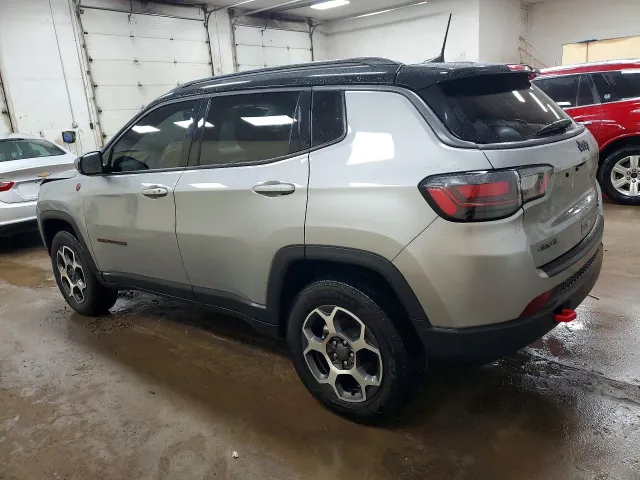 Jeep Compass - фото 4