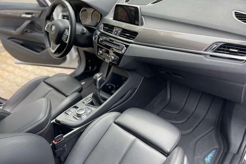 BMW X1 - фото 9