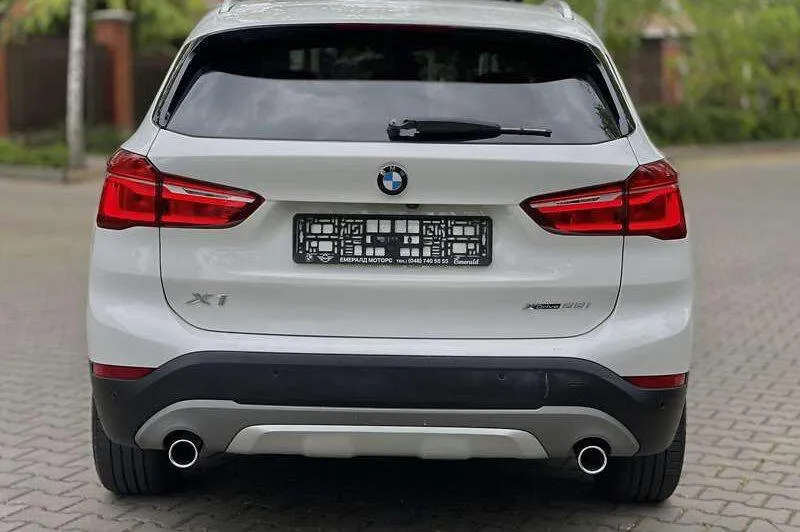 BMW X1 - фото 7